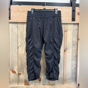 North Face, black hiking/walking capri pants, women’s size medium